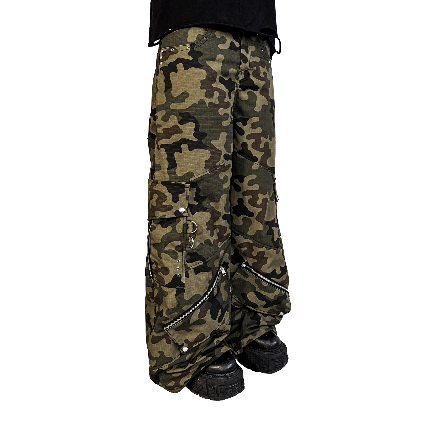 ULTRA+ CAMO CARGO PANTS