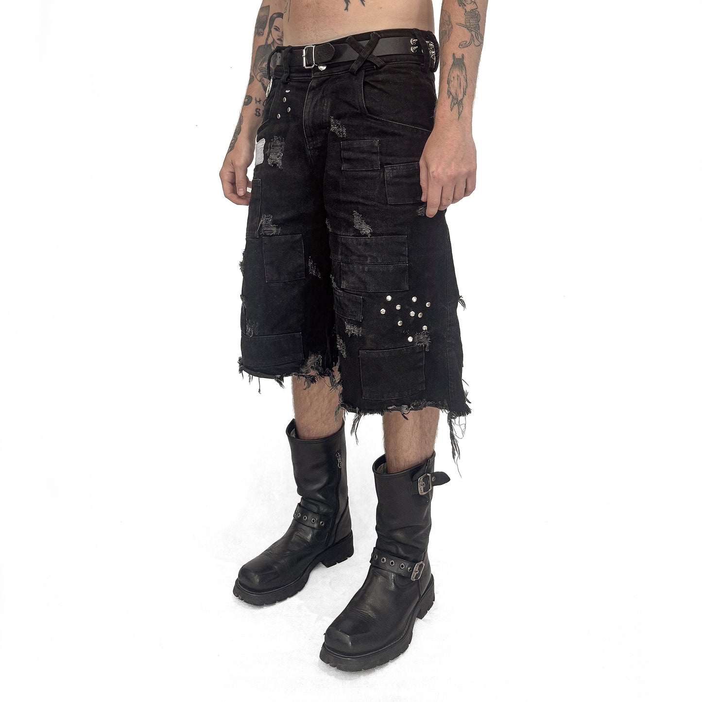 DESTROYED N' REPAIRED JORTS